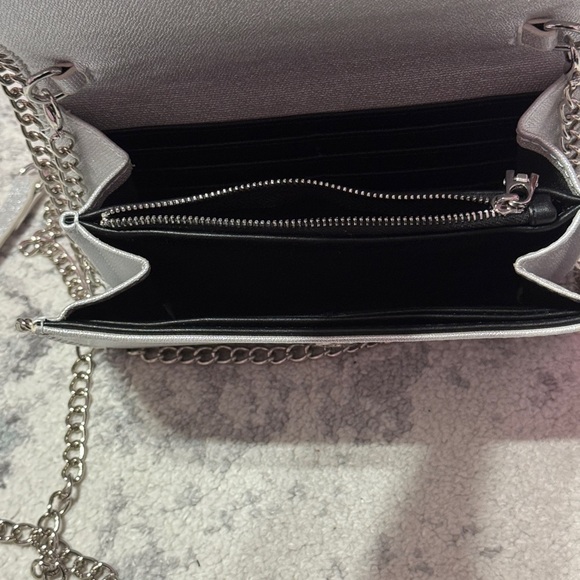 Melrose and Market Sparkly Silver Crossbody Bag - Picture 6 of 8